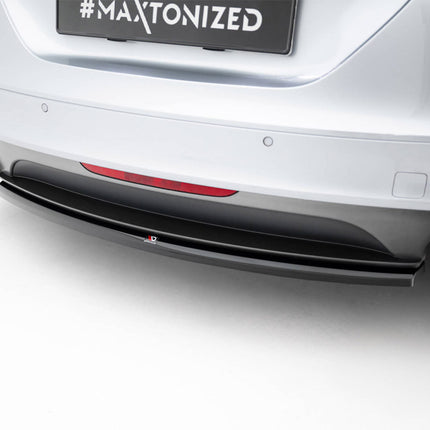 Maxton Design - Central Rear Splitter Audi TT S-Line 8J Facelift